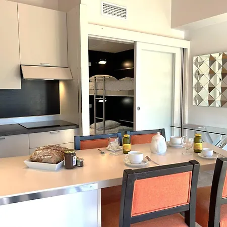 T2 Pieds Dans L'eau Santa Giulia Apartment