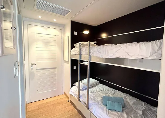 T2 Pieds Dans L'eau Santa Giulia *